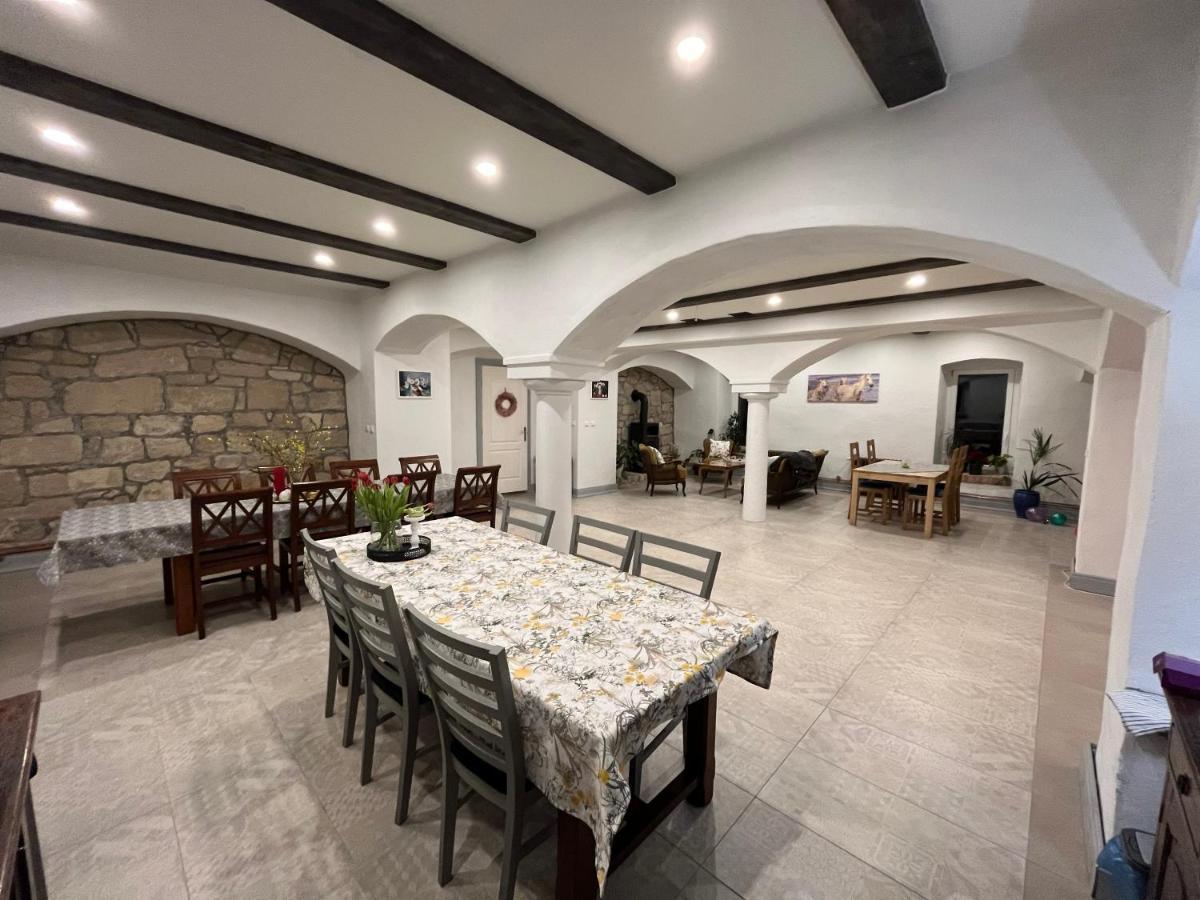 Lawendowa Stajnia Bed and Breakfast Lwowek Slaski Buitenkant foto